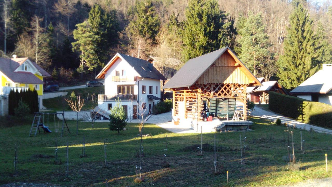 Vila Katarina Hrastenica Exteriör bild